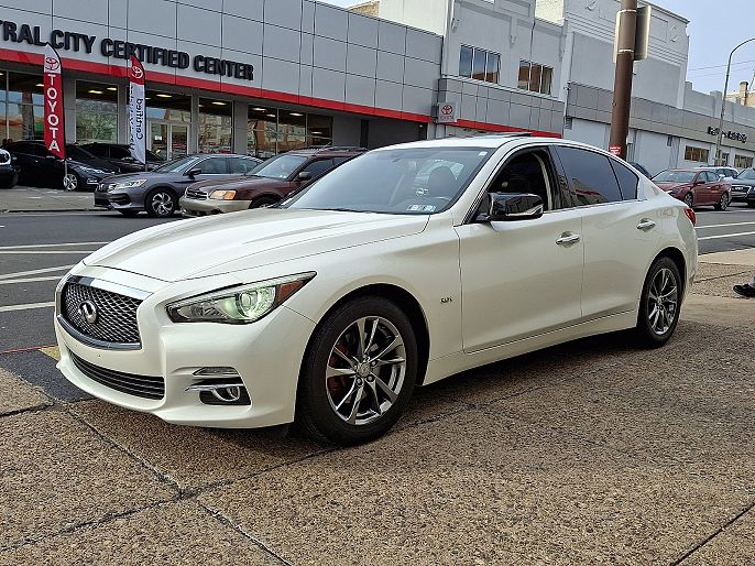 2017 Infiniti Q50