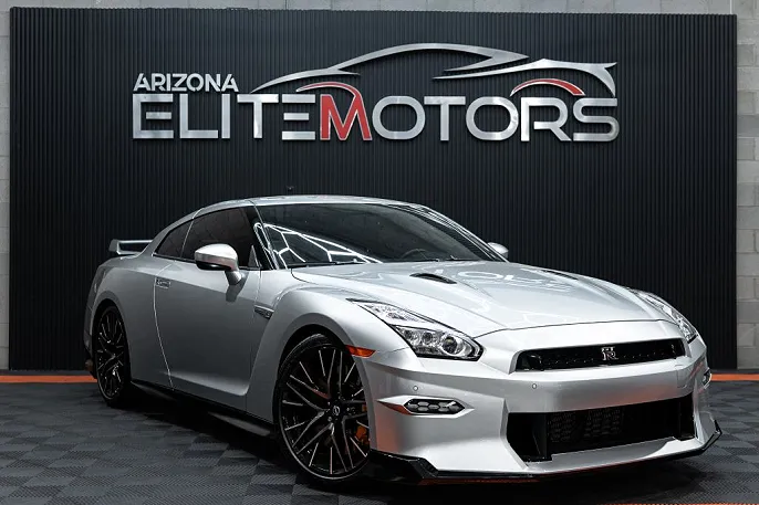 2024 Nissan GT-R