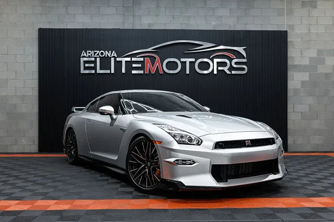 2024 Nissan GT-R