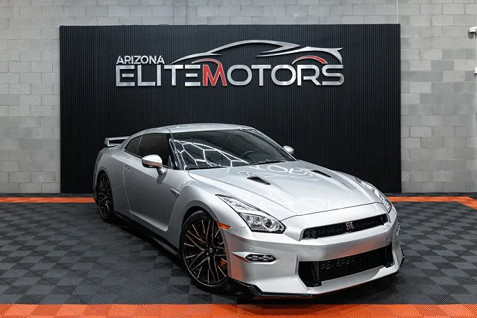 2024 Nissan GT-R