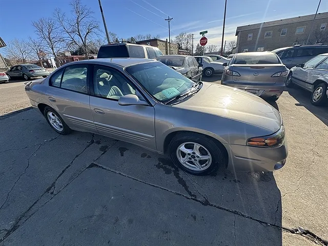 2002 Pontiac Bonneville