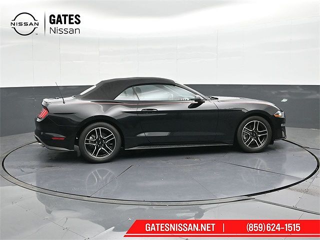 2022 Ford Mustang