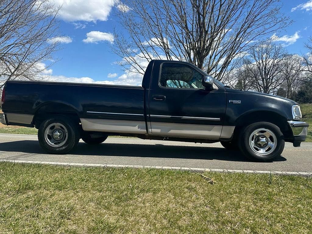 1997 Ford F-150 null image 0