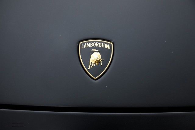 2010 Lamborghini Murcielago LP670 image 9