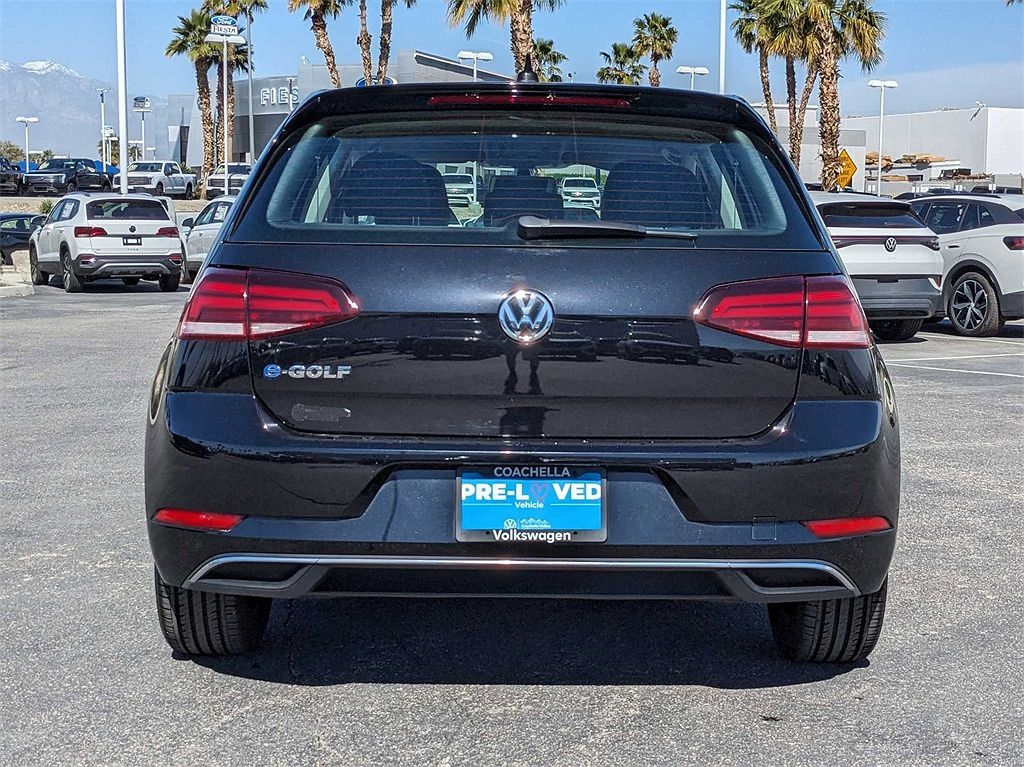 2019 Volkswagen e-Golf SE image 3