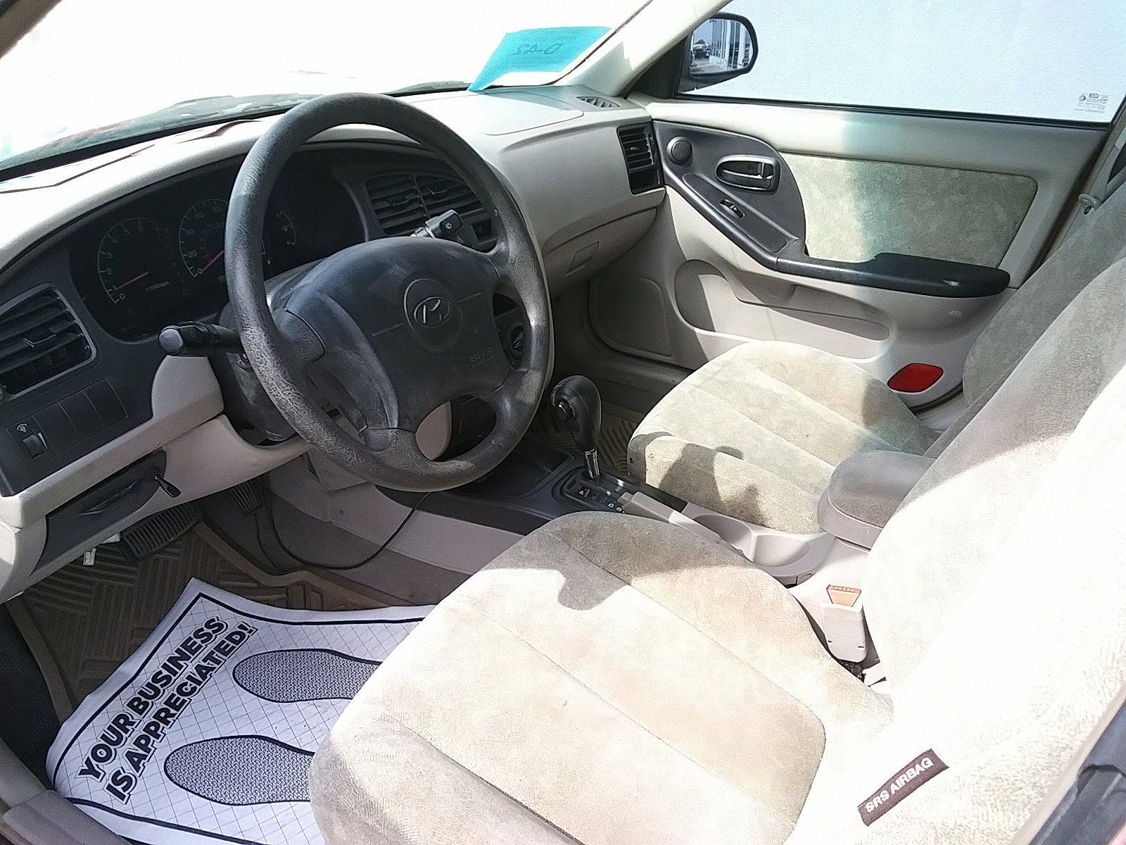 2002 Hyundai Elantra GLS image 7