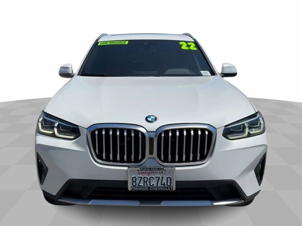 2022 BMW X3 sDrive30i image 2