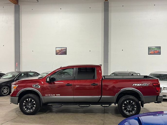 2017 Nissan Titan XD