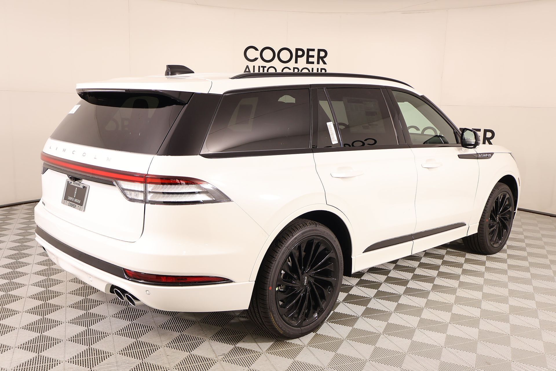 2026 Lincoln Aviator
