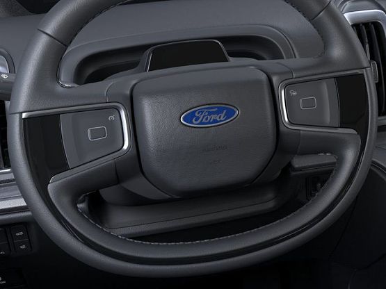 2025 Ford Expedition MAX Platinum photo 9