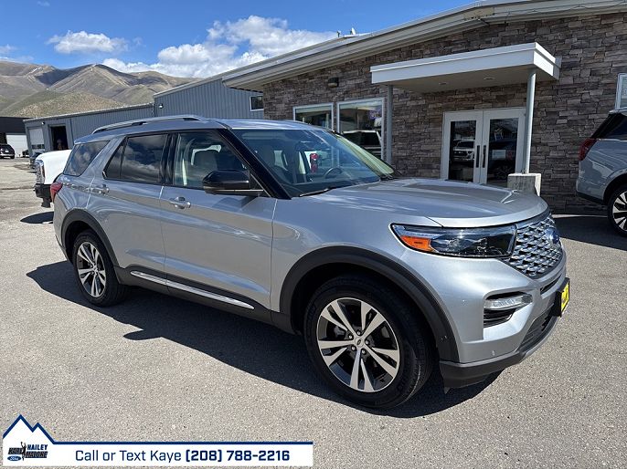 2020 Ford Explorer