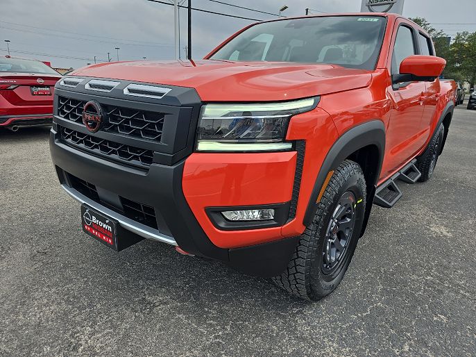 2025 Nissan Frontier