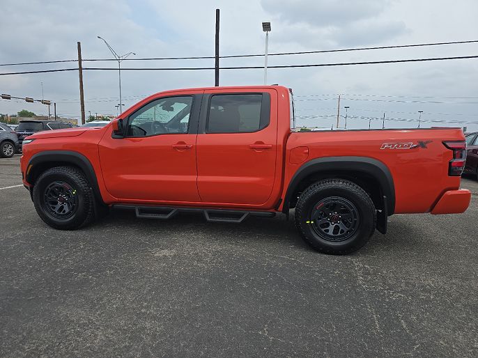 2025 Nissan Frontier