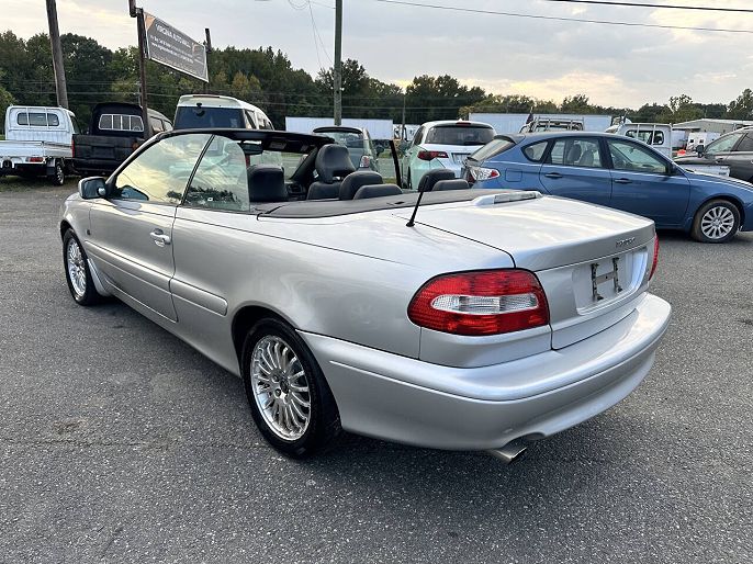 2004 Volvo C70
