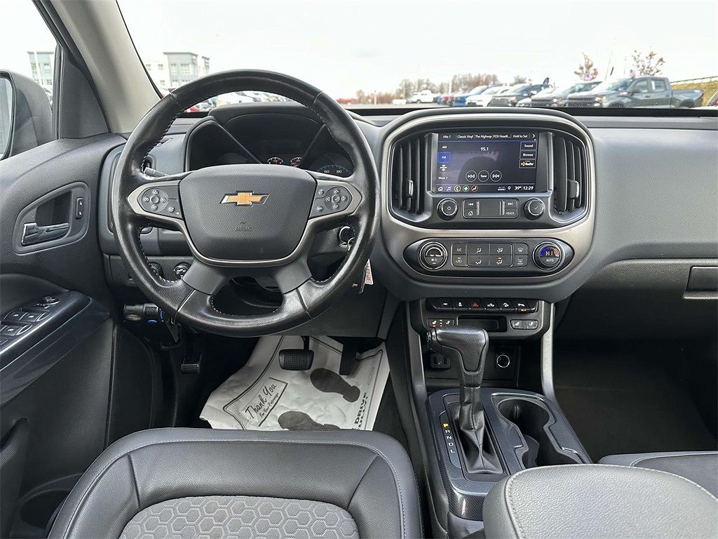 2021 Chevrolet Colorado Z71 image 1