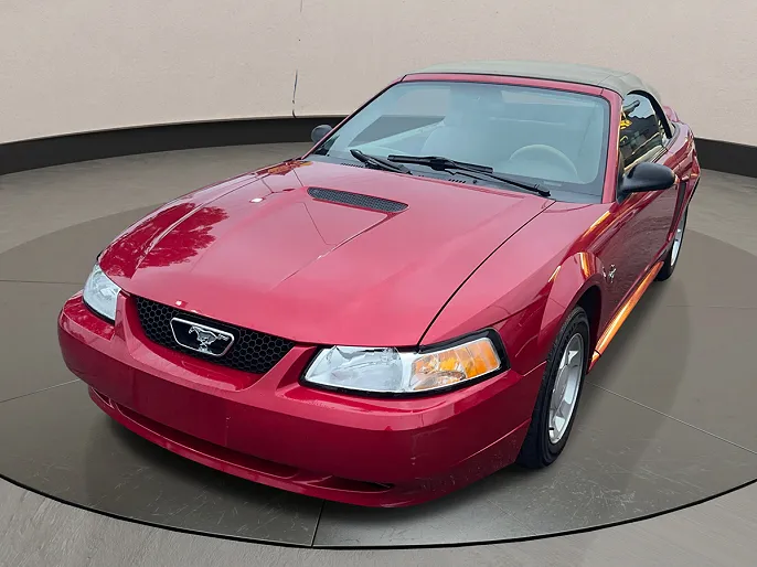 2000 Ford Mustang