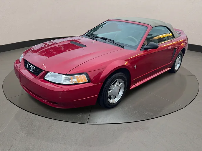 2000 Ford Mustang