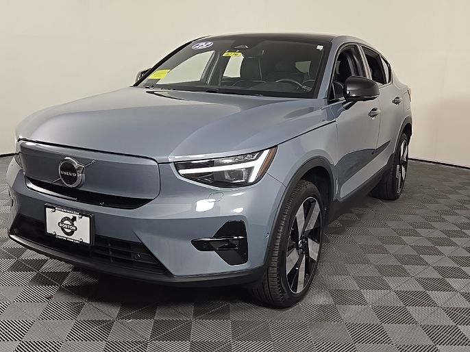 2023 Volvo C40