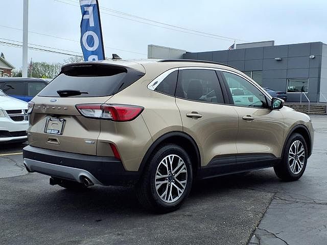 2020 Ford Escape