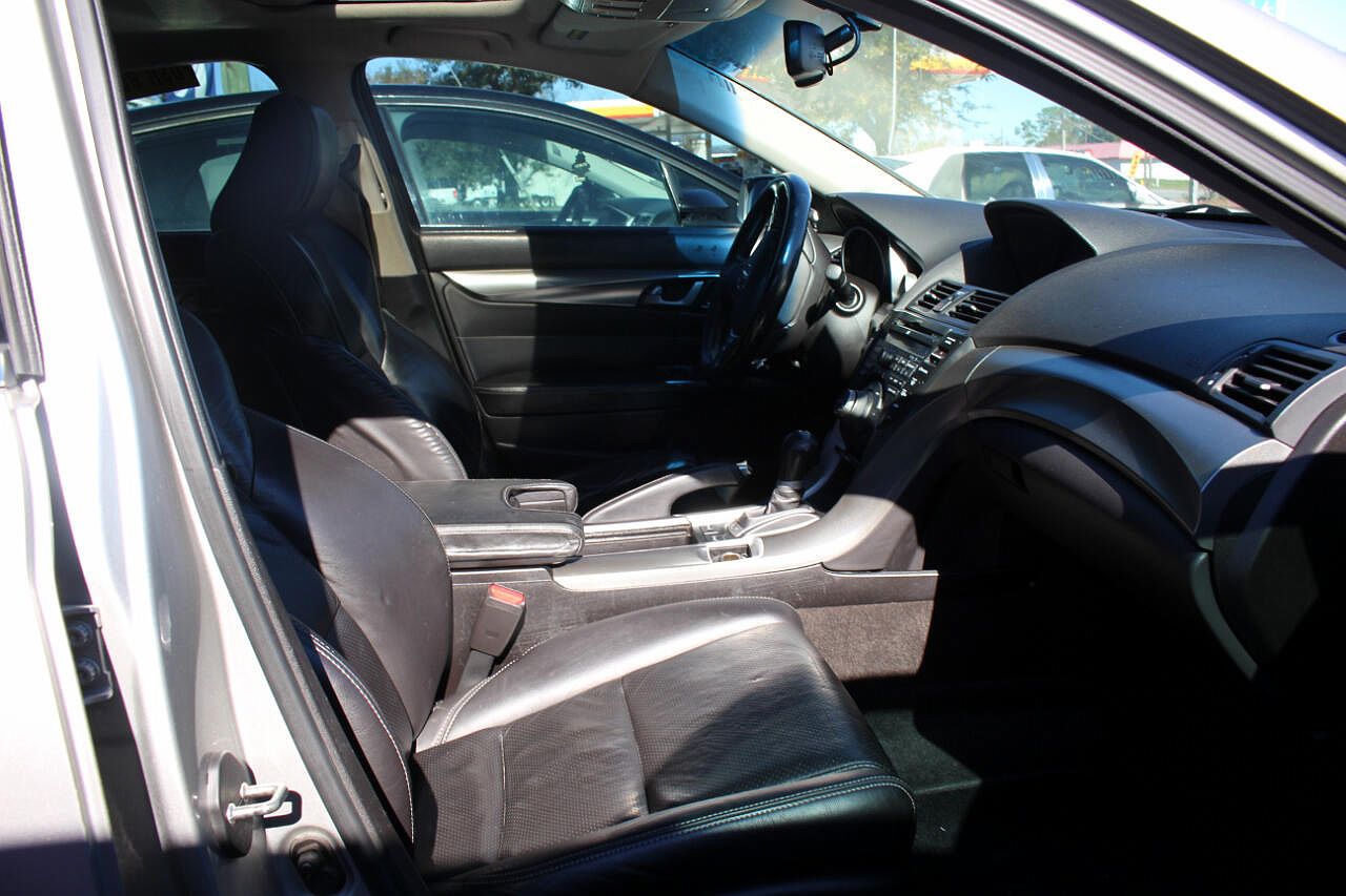 2011 Acura TL Technology image 6