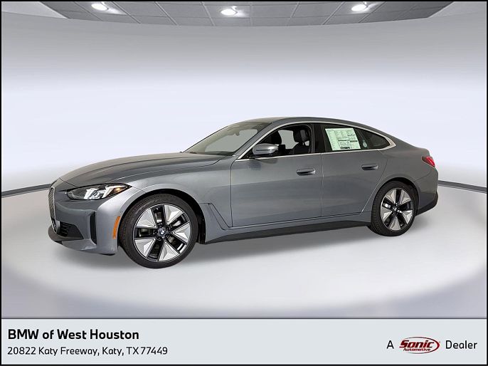 2026 BMW i4
