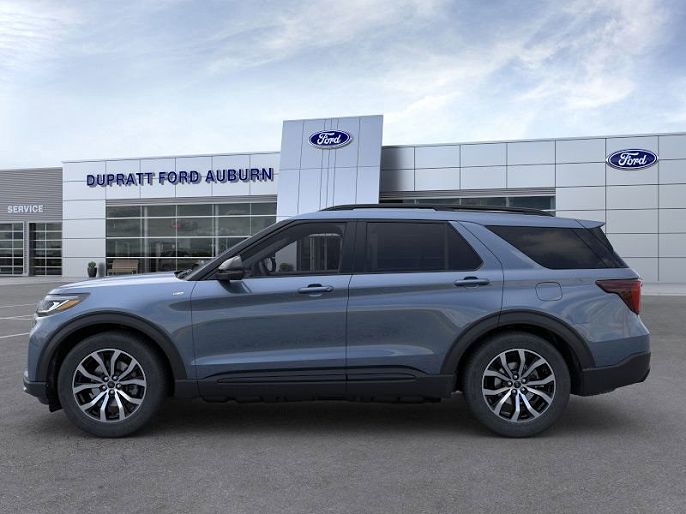 2025 Ford Explorer