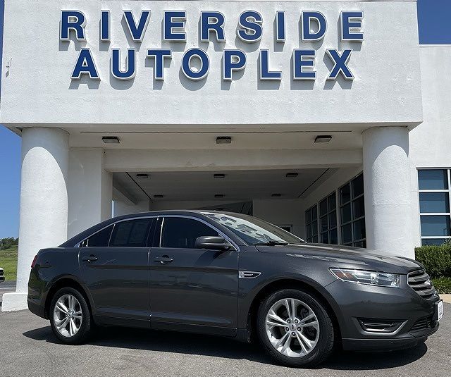 2018 Ford Taurus