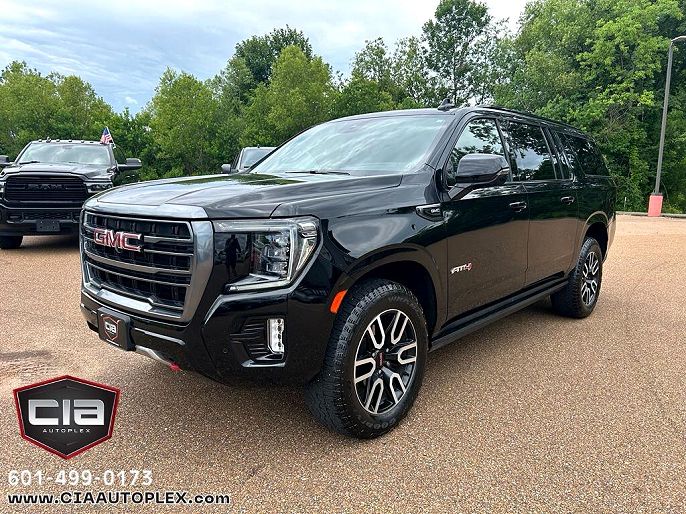 2023 GMC Yukon XL