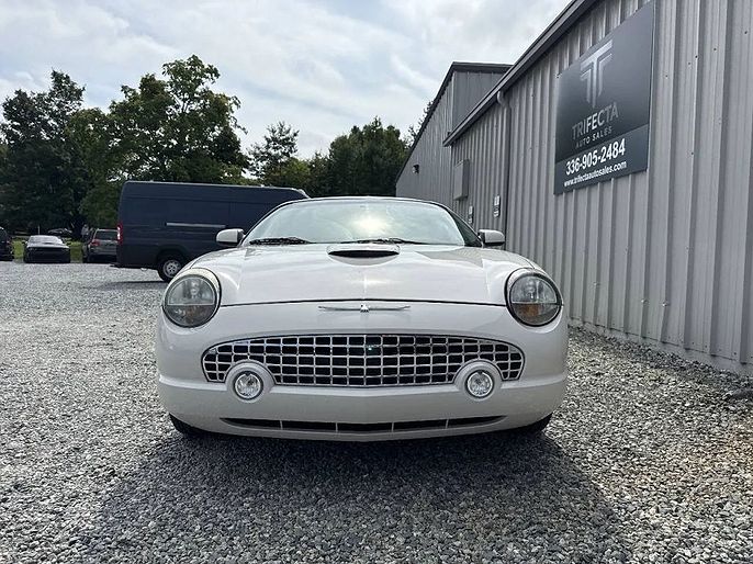 2002 Ford Thunderbird