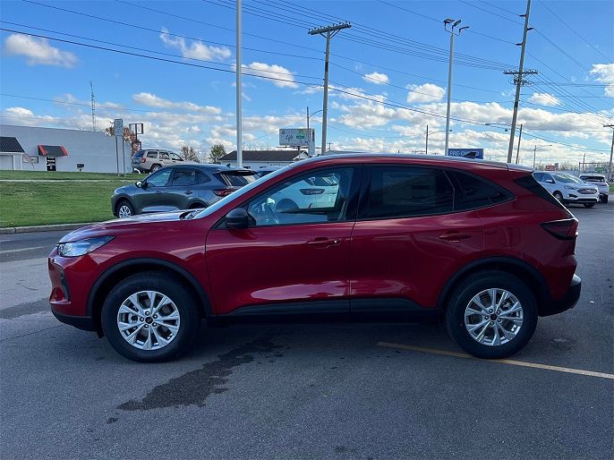 2025 Ford Escape