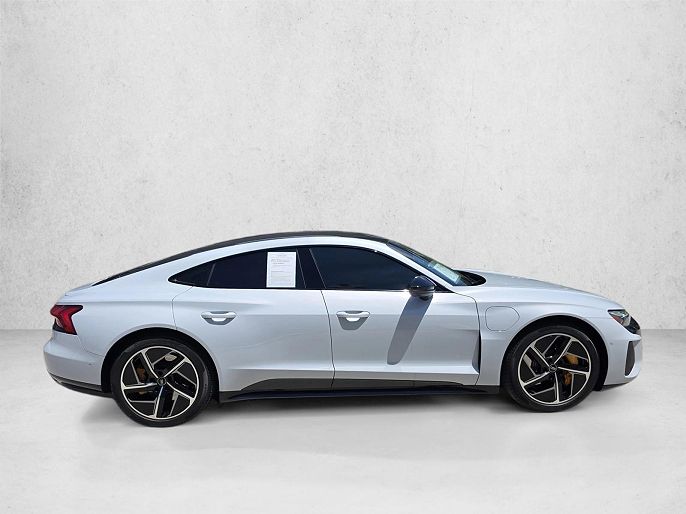 2024 Audi e-tron GT