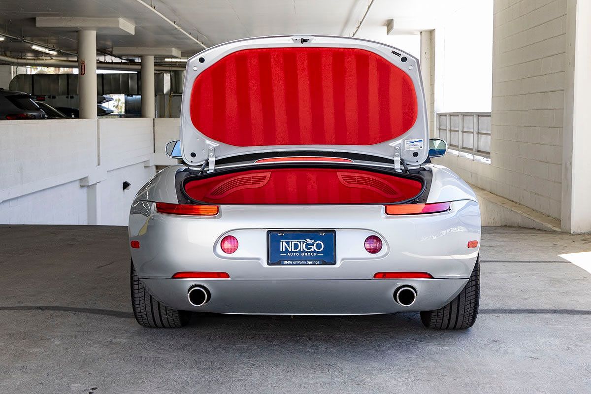 2001 BMW Z8