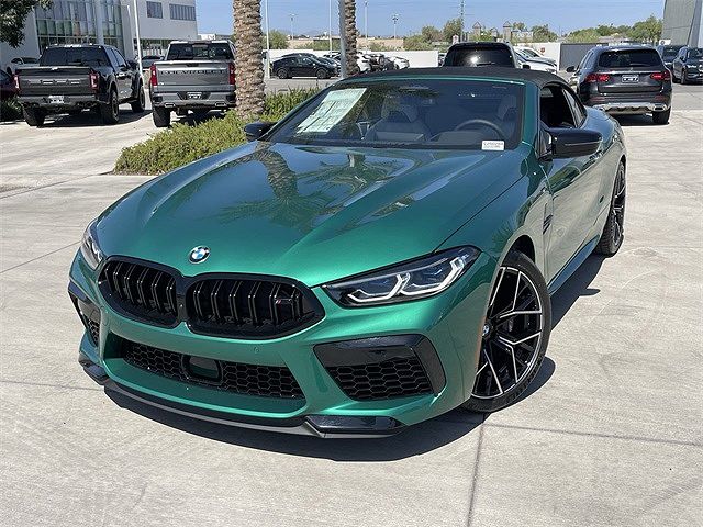 2025 BMW M8