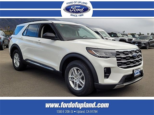 2025 Ford Explorer