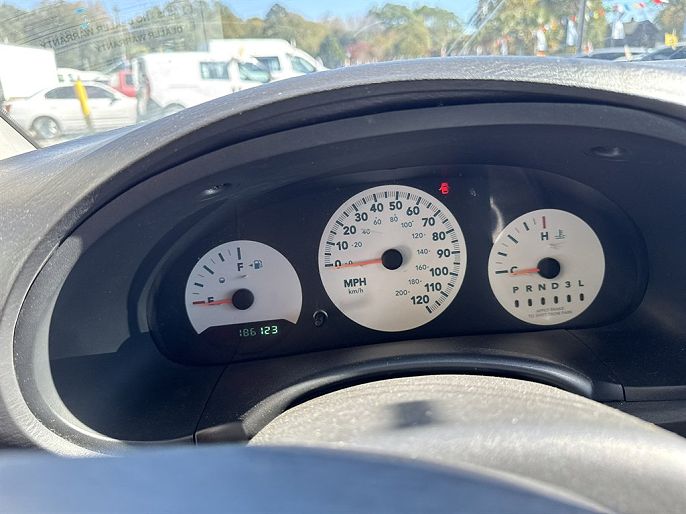 2006 Dodge Caravan