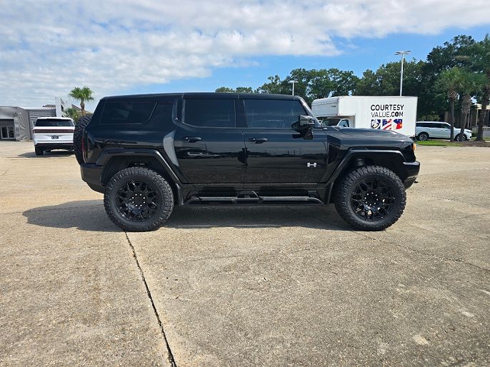 2025 GMC Hummer EV