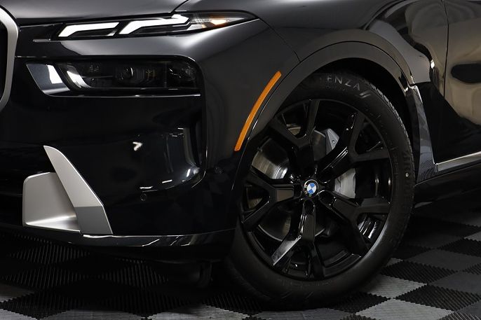 2026 BMW X7