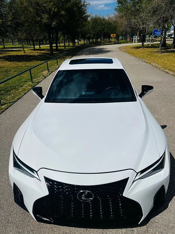 2024 Lexus IS