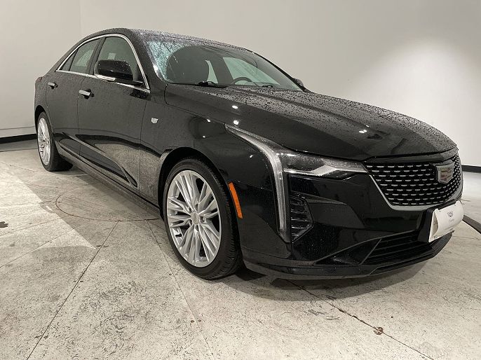 2024 Cadillac CT4