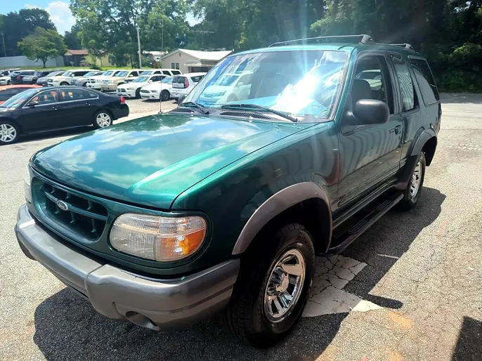 2000 Ford Explorer