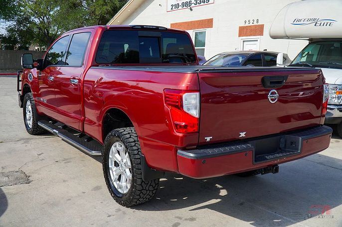 2016 Nissan Titan XD