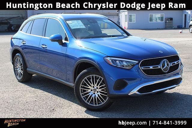 2025 Mercedes-Benz GLC