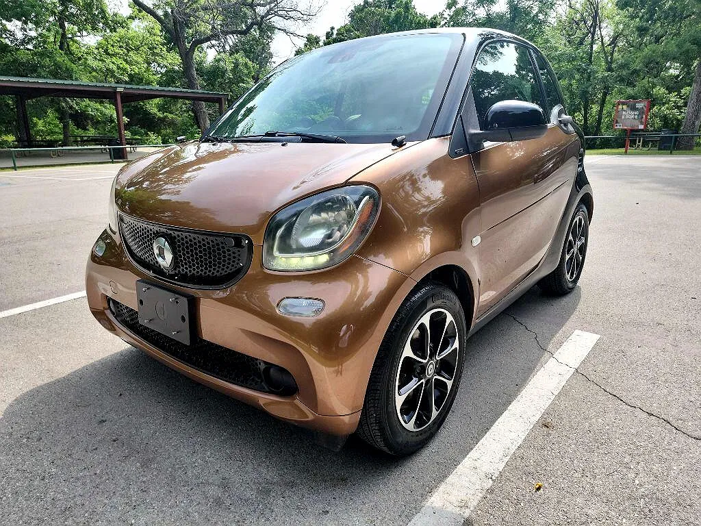 2016 Smart Fortwo Passion image 3