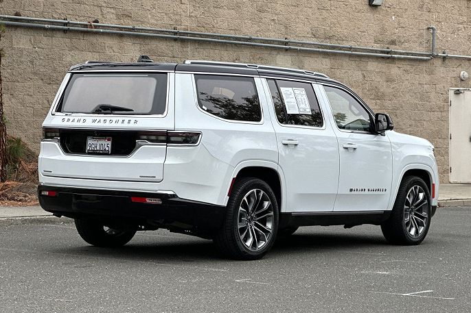 2023 Jeep Grand Wagoneer