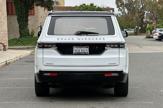 2023 Jeep Grand Wagoneer