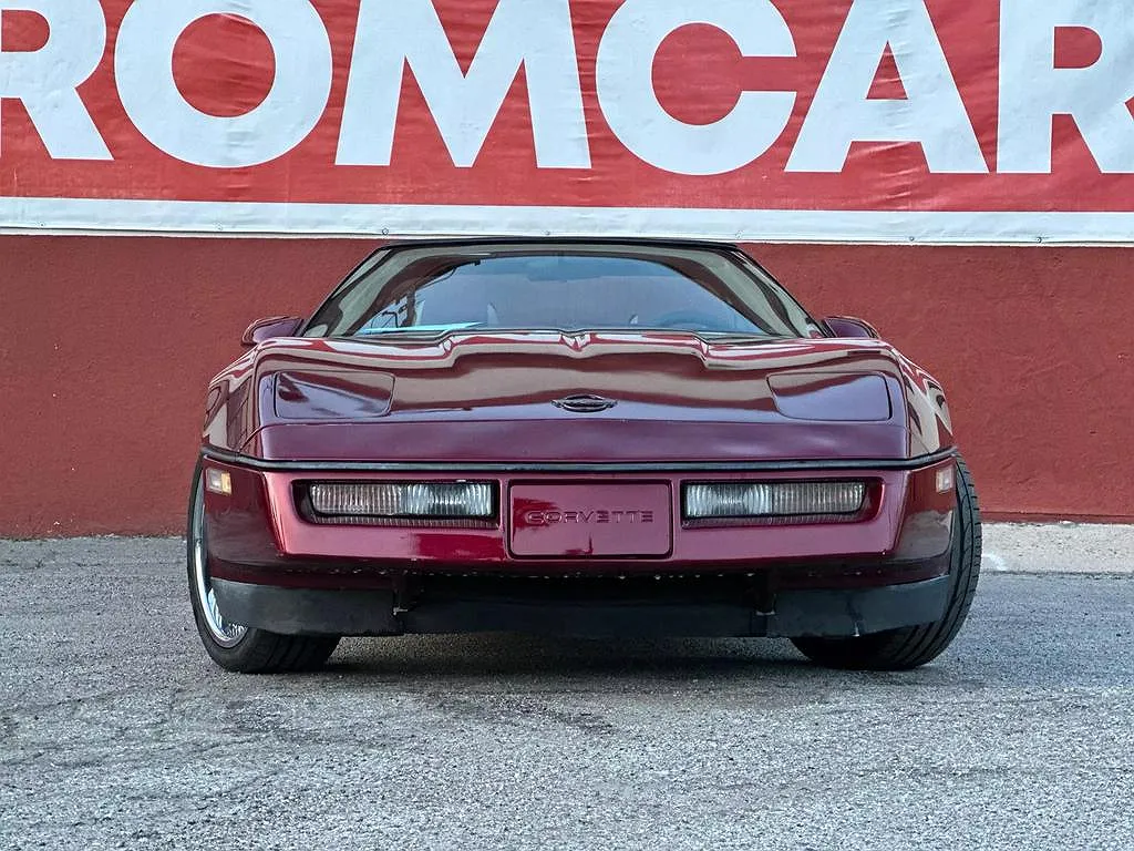 1984 Chevrolet Corvette null image 2