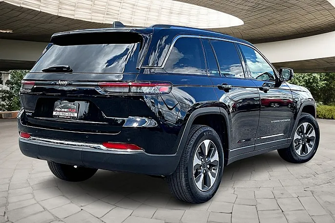 2022 Jeep Grand Cherokee