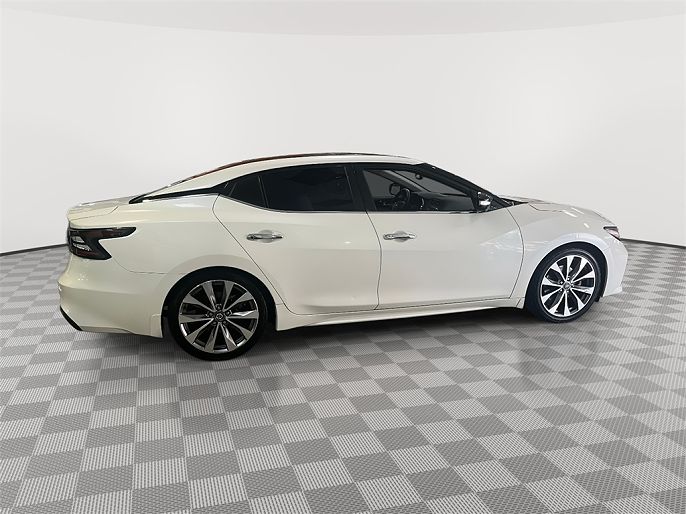 2021 Nissan Maxima