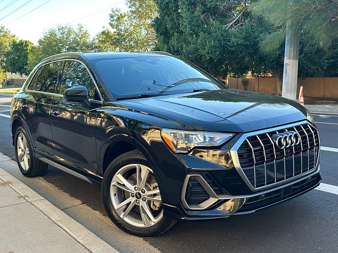 2022 Audi Q3