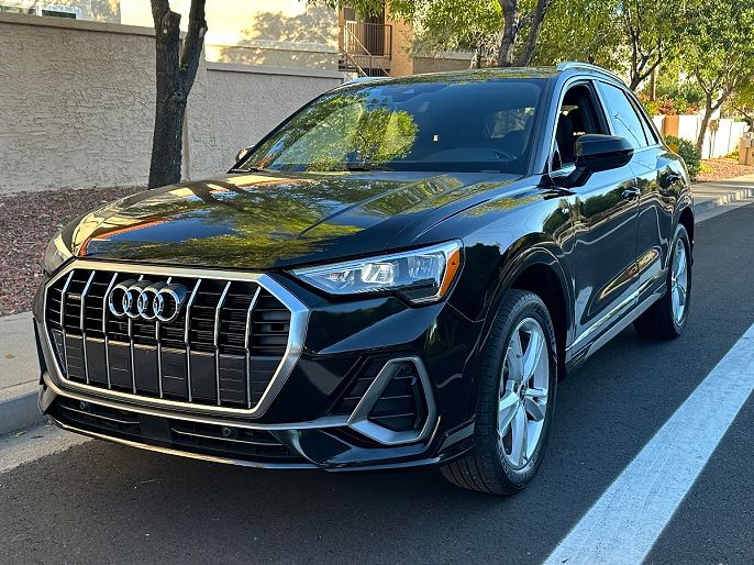 2022 Audi Q3